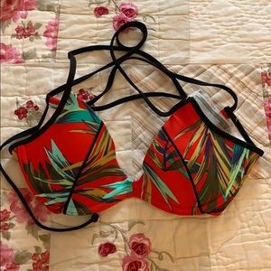 Victoria’s Secret swim